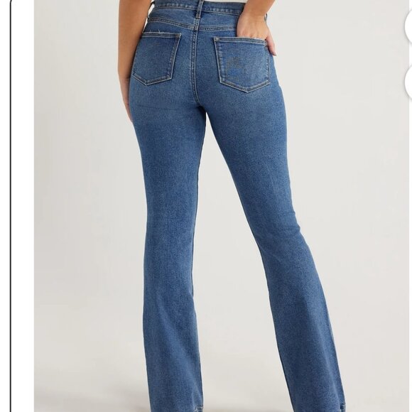 Sofia by Sofia Vergara Women's and Women's Plus Melisa Flare High Rise Jeans Sz - Picture 4 of 12